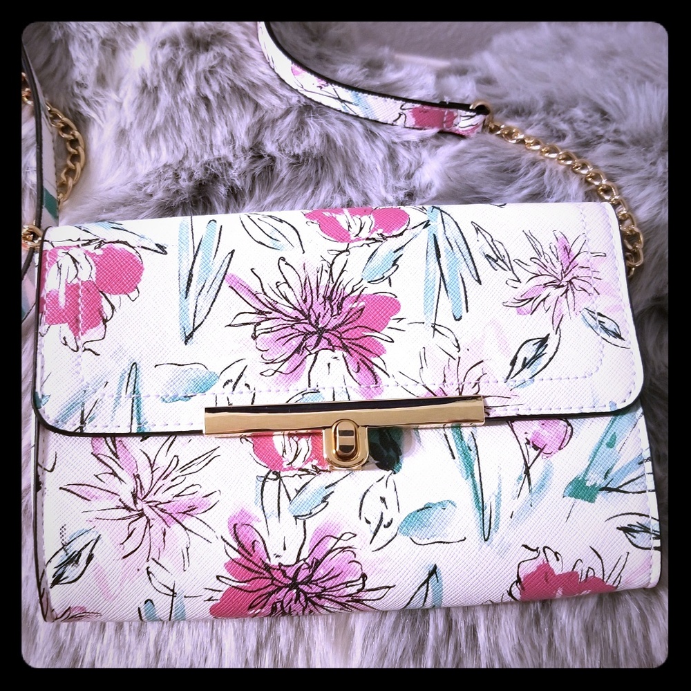 Floral crossbody purse.